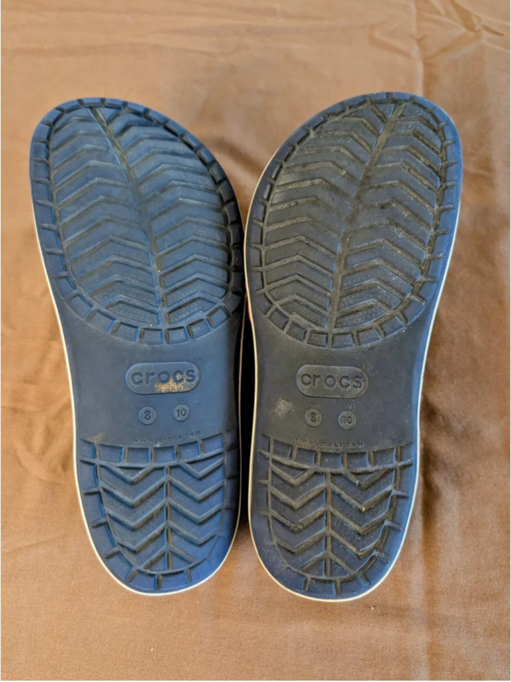 Crocs Bayaband Clogs Navy Blue Red and White Comfort Shoes Men's 8 Women's 10